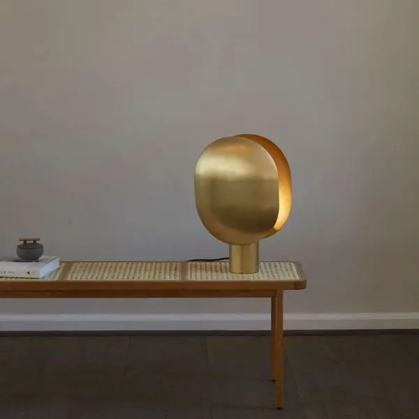 Lampe à poser en laiton Clam – Image 3