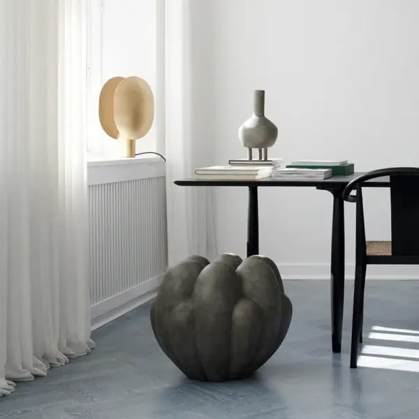 Lampe à poser en laiton Clam – Image 2